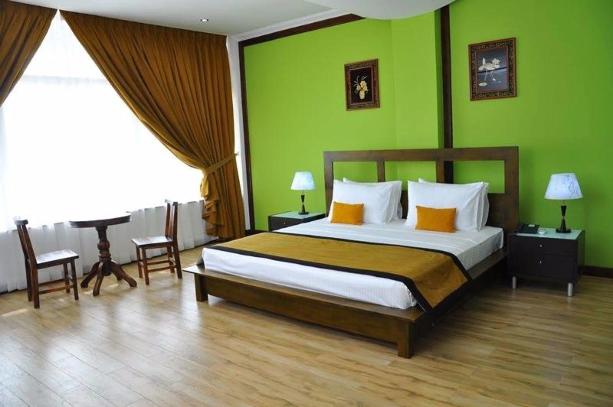 בטיקלואה Hotel East Lagoon מראה חיצוני תמונה
